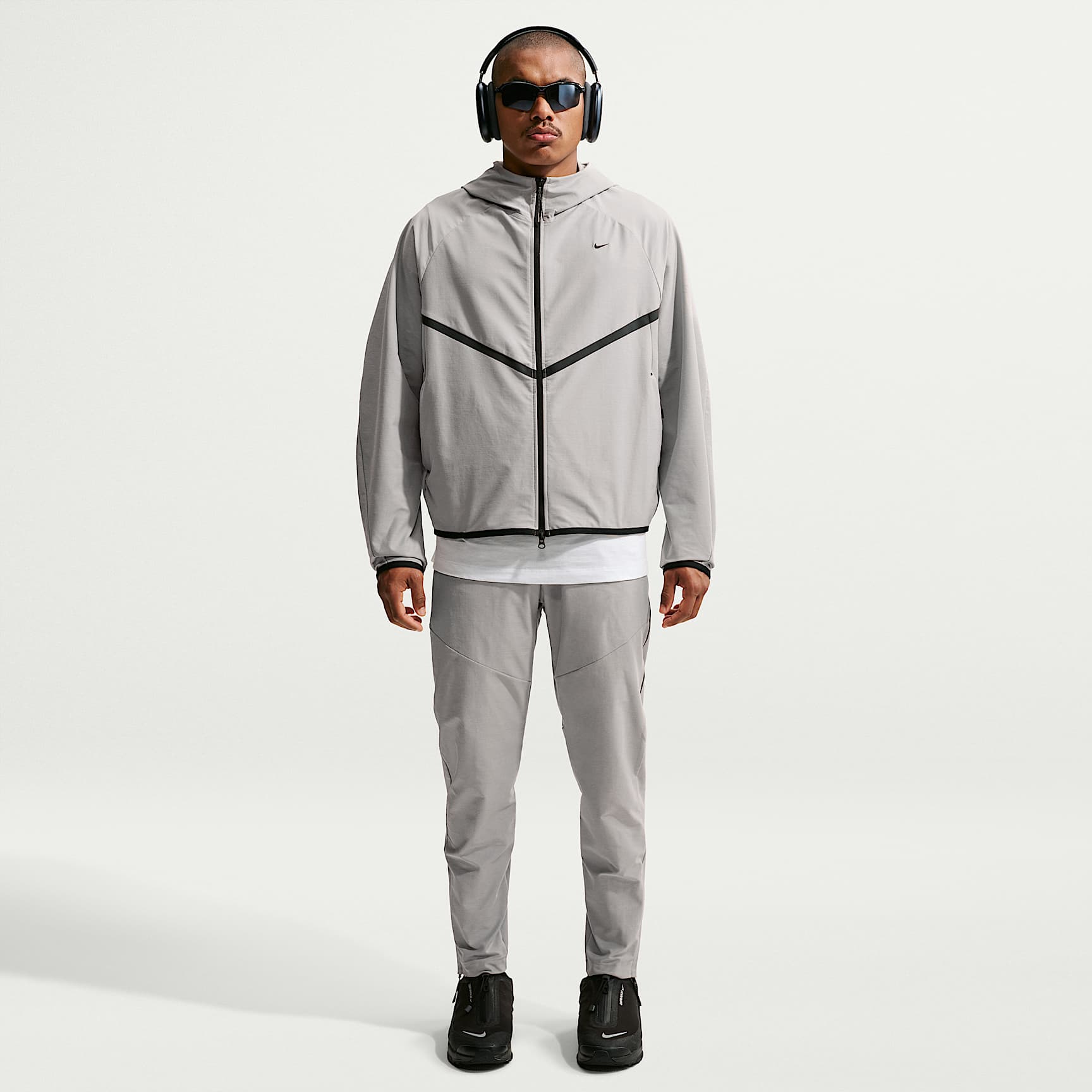 Nike Tech Men's Dri-FIT Shori Knit Pants. Nike.com